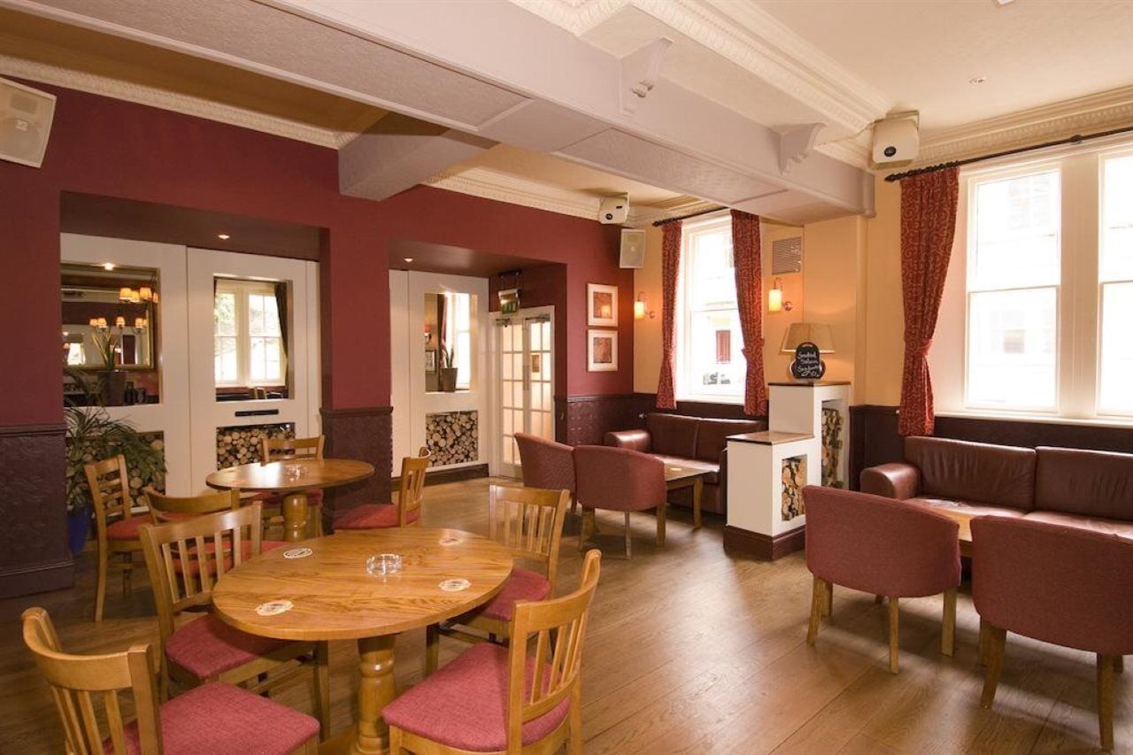 Station Hotel Gloucester Restaurant photo